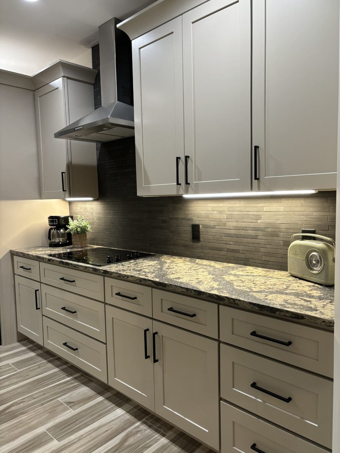 Transitional Kitchen Remodel in Chesterfield, MO by Terbrock Remodeling & Construction project photo 3