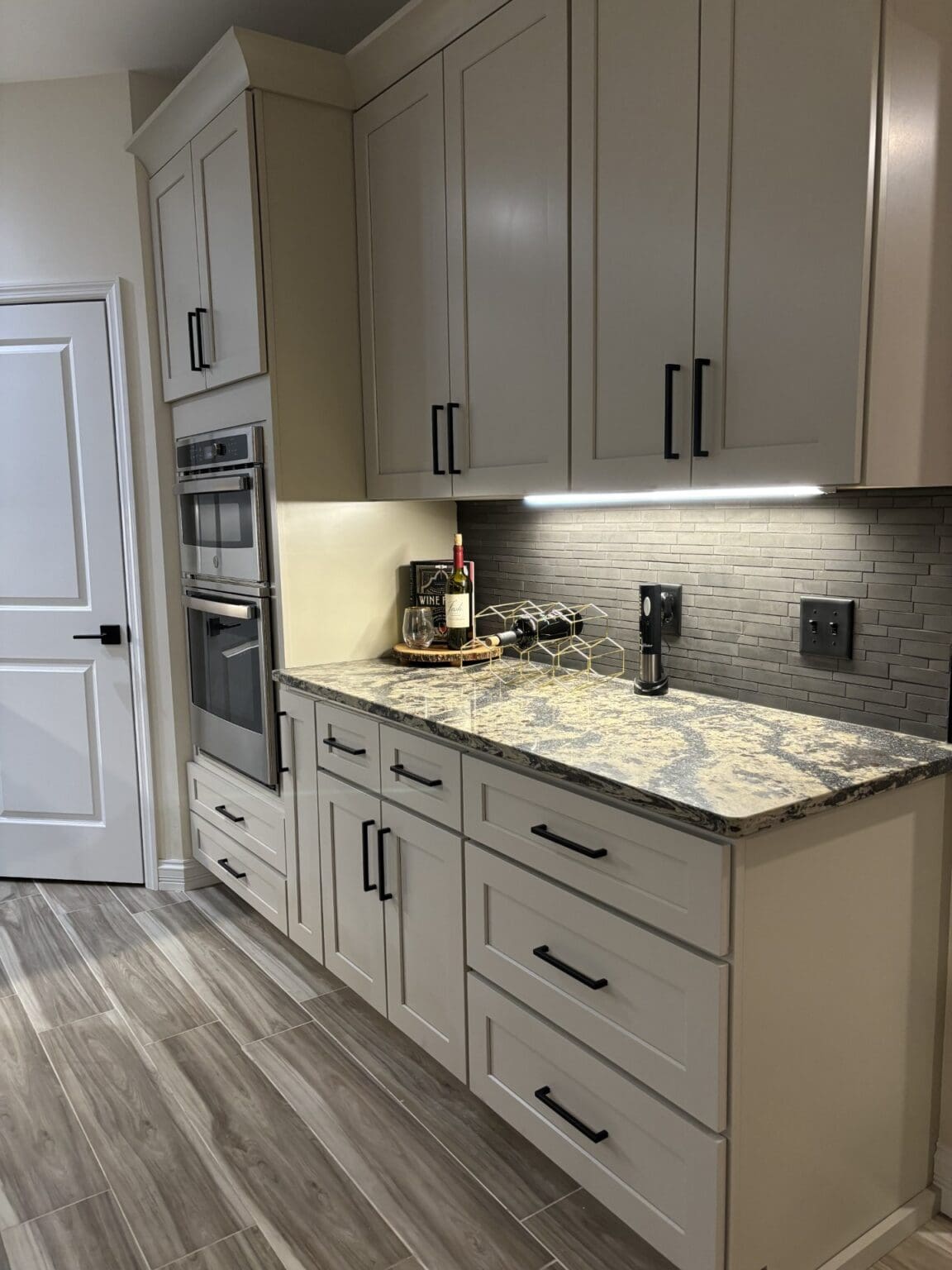 Transitional Kitchen Remodel in Chesterfield, MO by Terbrock Remodeling & Construction project photo 2